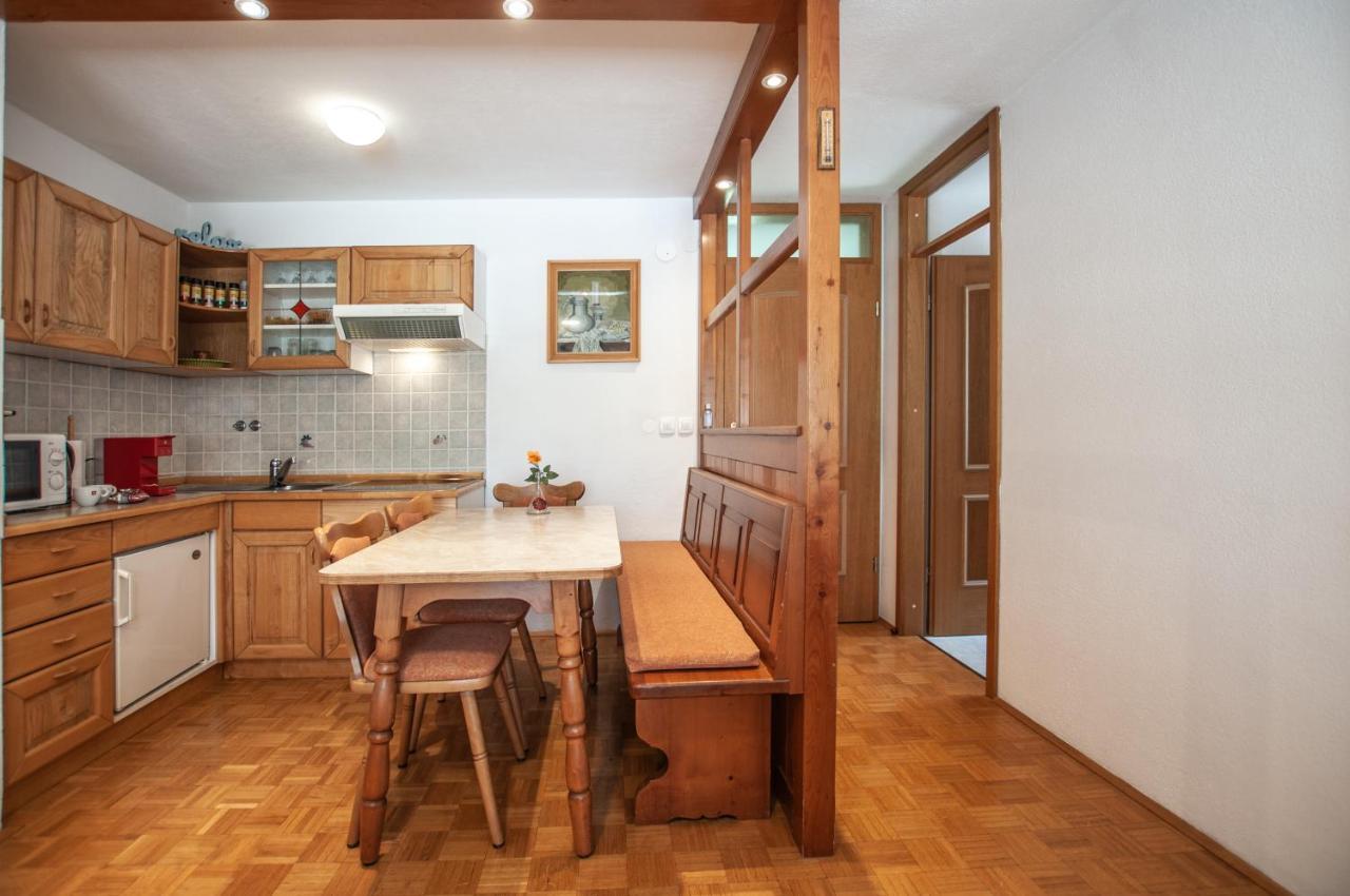 Garden Soklic Apartment Bohinj